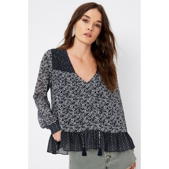 Tularosa Harrison Navy Floral Top - Picture 1 of 10